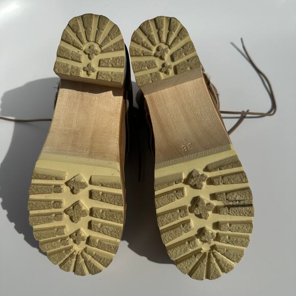 No. 6 Store Lander Lace Up Shearling Clog Boot on Mid Tread Size 38 Honey EUC - Picture 13 of 16